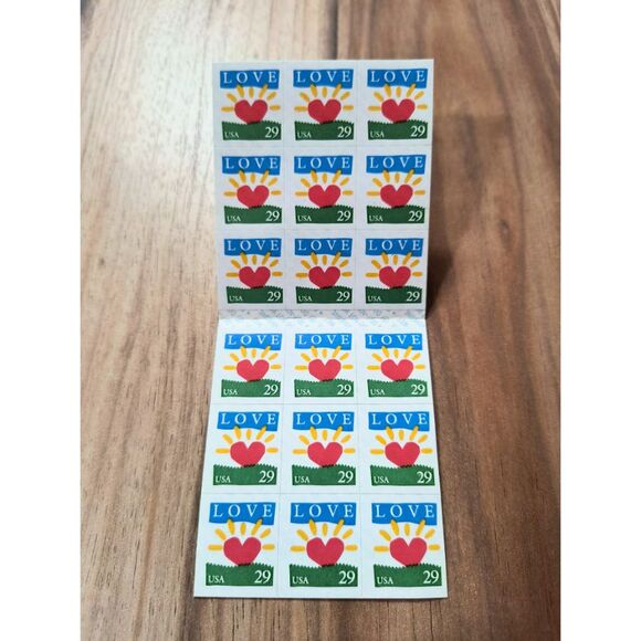 Vintage 1994 USPS Love Heart Sunrise Self-Adhesive 29¢ Stamp Booklet – Mint NH - Picture 2 of 3